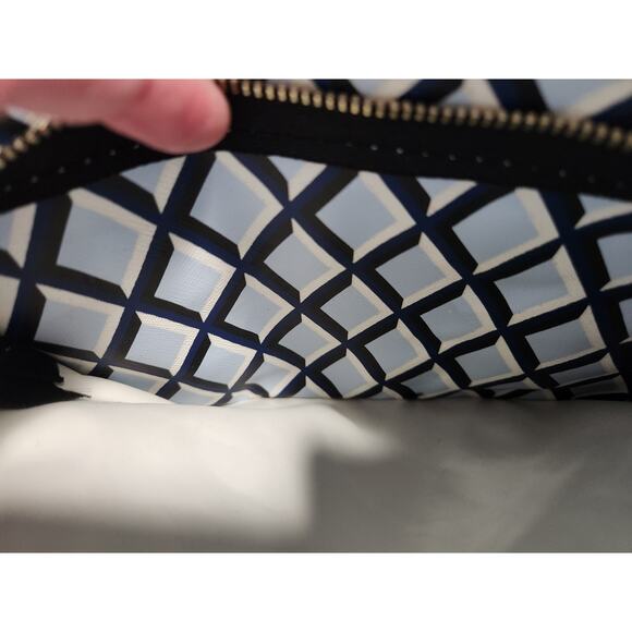 SCOUT Crossbody & Wallet Set of 3 Navy White Geometric Print - Picture 13 of 13